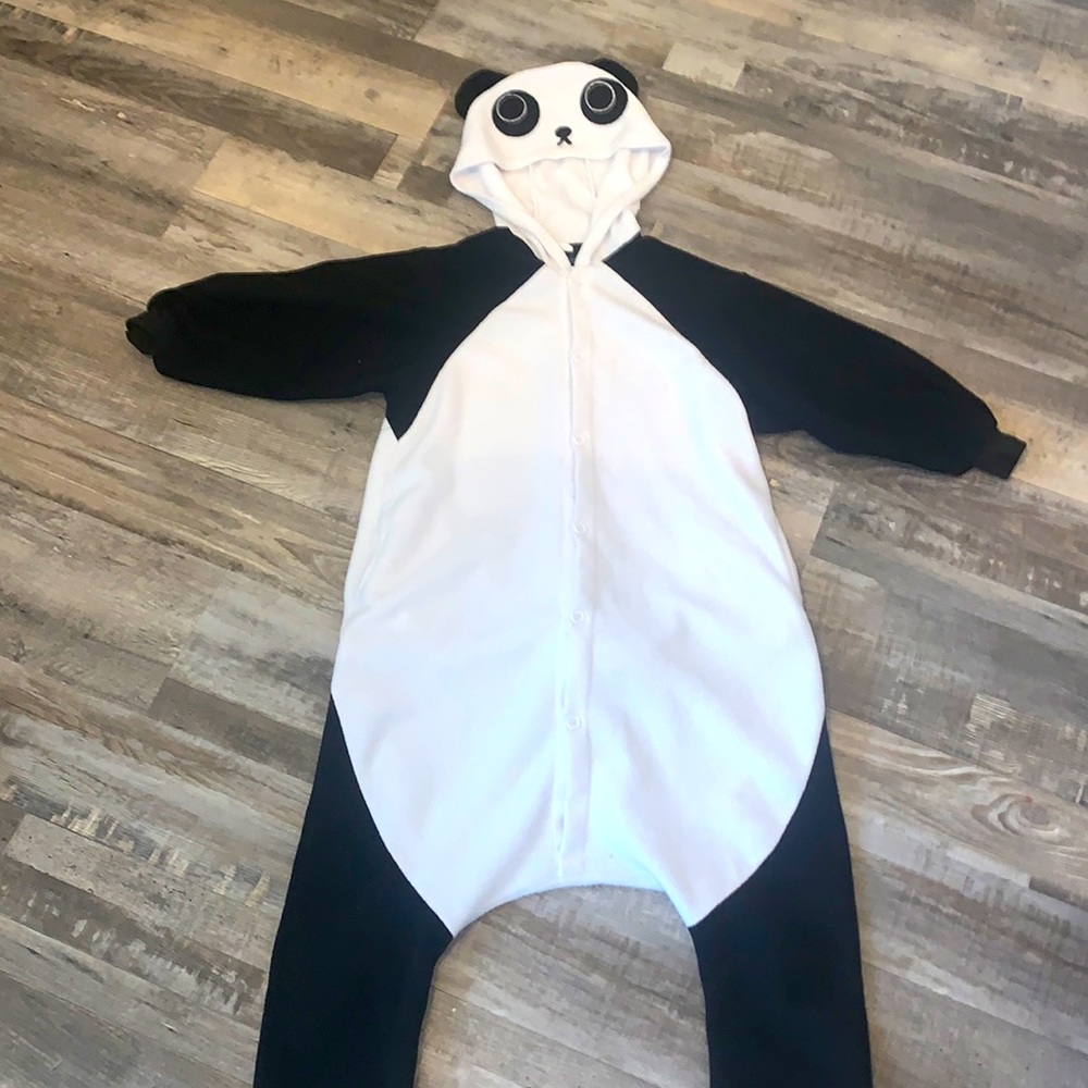Panda costume or pajamas 🐼 size 10/12